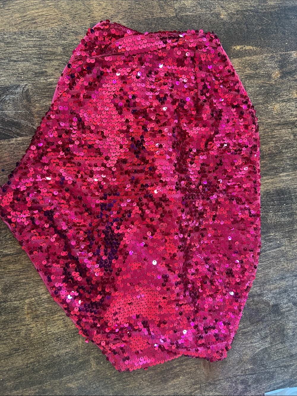 Windsor Fuchsia Sequin Pencil Skirt